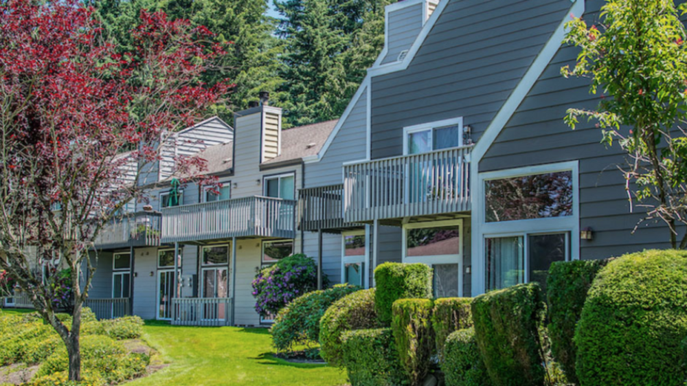 Summit at Hyland Park dbcapital